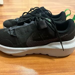 Nike green black and grey